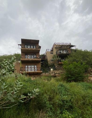 Akela Gaira Hotel