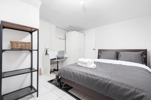 Hostal Individual Rooms For Rent In Shared House