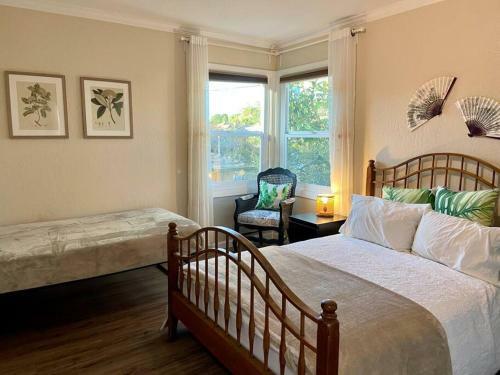 Newly Remodeled! Large Bright Modern House Central