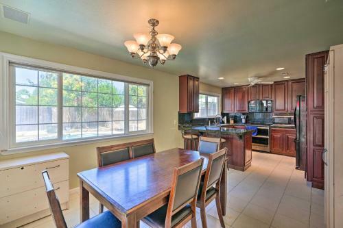Sacramento Home With Private Pool And Hot Tub!