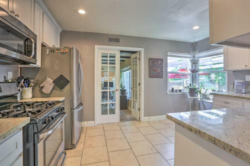 Whimsical Sacramento Home With Garden And Patio!