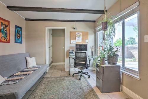 Whimsical Sacramento Home With Garden And Patio!