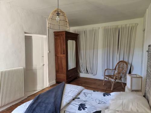 Maison En Pierre - 6 Pers - 3 Ch