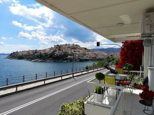 Globy Seaview Apartments Kavala