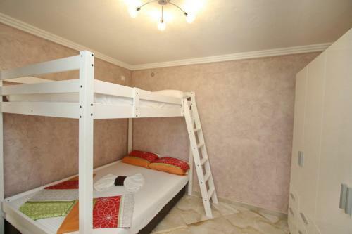 Apartamento Villa Jasmine Fl. 1
