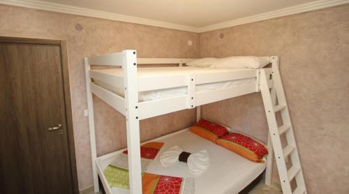 Apartamento Villa Jasmine Fl. 1