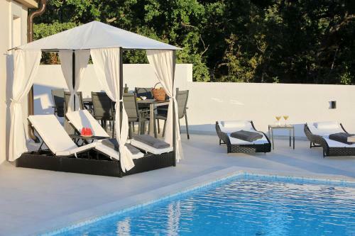 Villa Ivana II