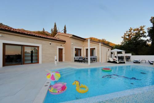 Villa Ivana II