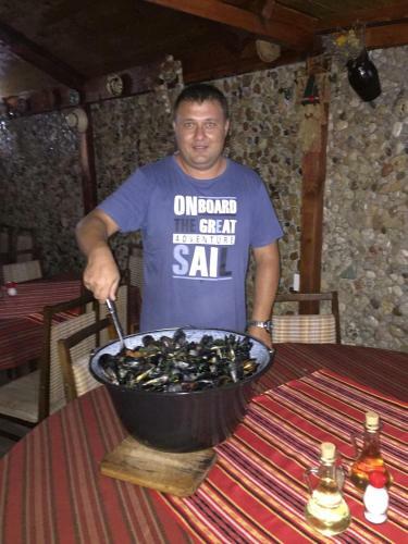 Hostal Vila L?cr?mioara Din Mangalia