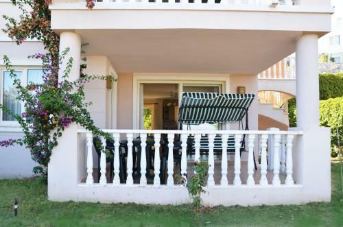 Apartamento Mesmerizing Home With 21 Shared Pools In Milas
