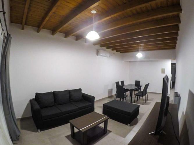 Apartamento 4 - Departamento 2 Dormitorios, Cochera - Mendoza Argentina