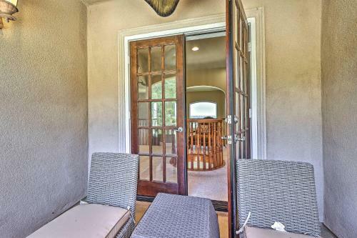 Luxurious Murrieta Retreat With Mountain Views!