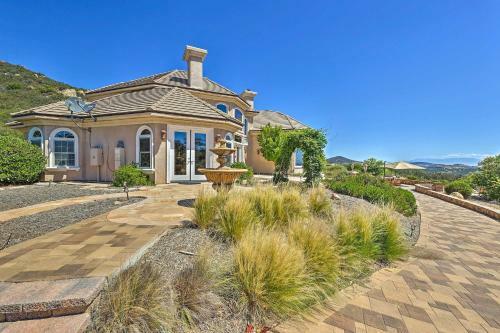 Luxurious Murrieta Retreat With Mountain Views!