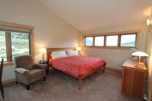 Cascadilla House Stunning 3 Br Home In Cbs Incredible Views