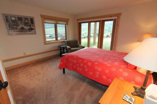 Cascadilla House Stunning 3 Br Home In Cbs Incredible Views