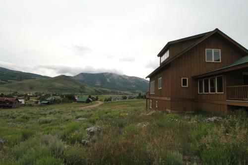 Cascadilla House Stunning 3 Br Home In Cbs Incredible Views