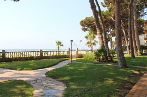 Apartamento Privilege Versailles Beach