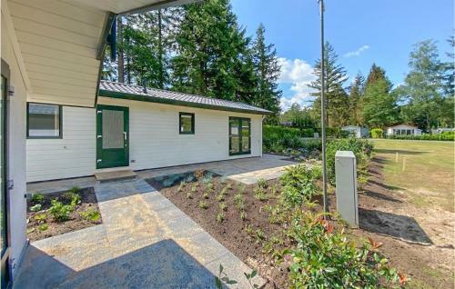 Nice Home In Vorden With Wifi And 2 Bedrooms