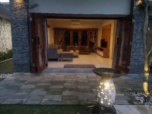 Nabella Villa