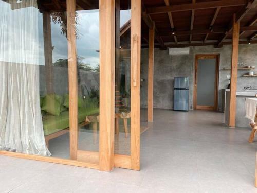 Beautiful New Villa In Seseh