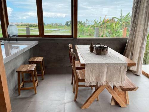 Beautiful New Villa In Seseh
