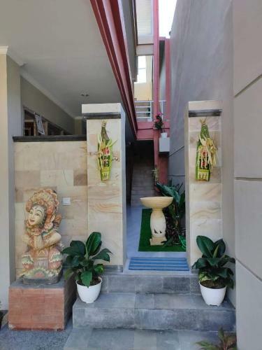 Hostal Jimbaran Five Residence