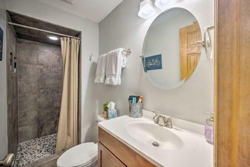 Charming Woodland Park Home With Spacious Yard!