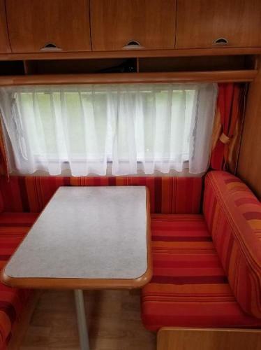 Karavan Hob�k Velk� D�?ko