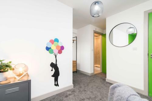 ?onpoint - Large 6 Bed House With Parking!?