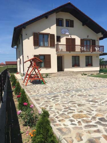 Hostal Pensiunea Cara