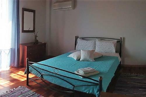 Tzena Apartment