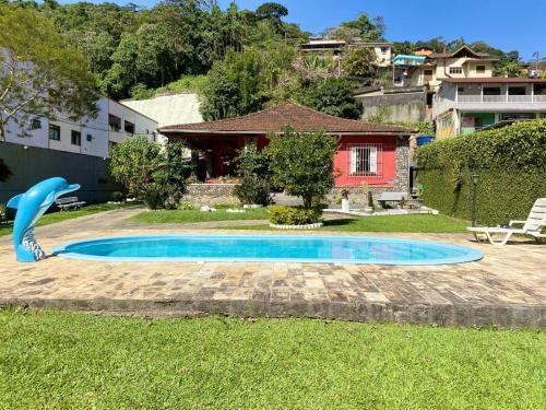 Casa Agrad�vel Com Piscina E Lareira