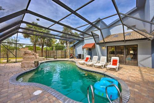 Lovely Palm Coast Retreat With Outdoor Kitchen