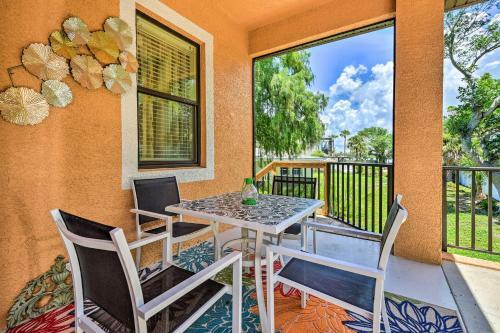 Elegant Venice Home With View - Walk To Beach!