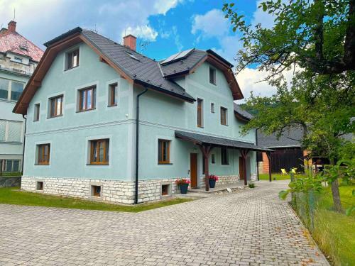 Apartm�nov� D?m Michael