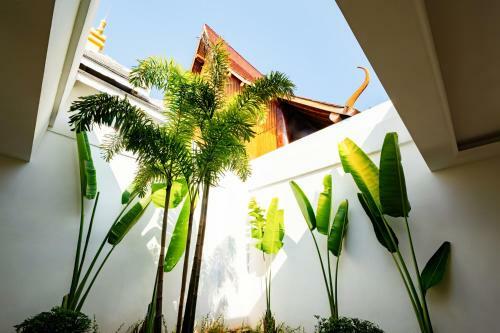 Mekong River Jing Land Hotel