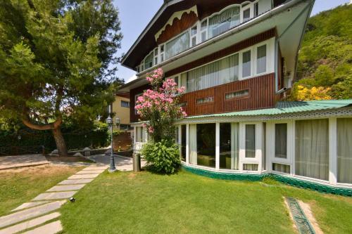 Hotel Metropolis Srinagar