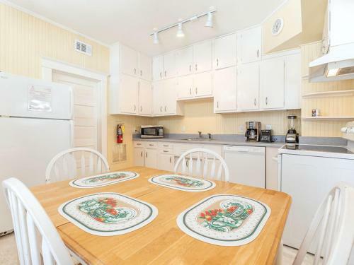 Sea View Cottage