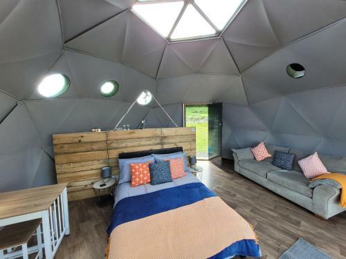 Orion Stargazing Geodome