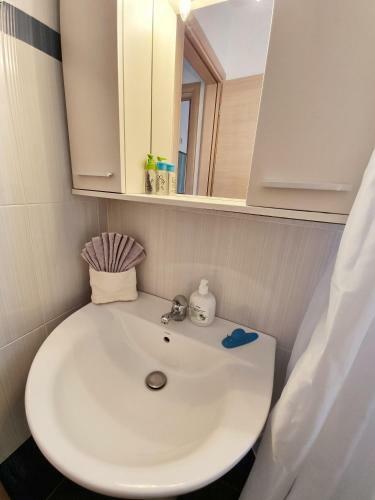 Seaview Maisonette-relax And Enjoy The Sunsets