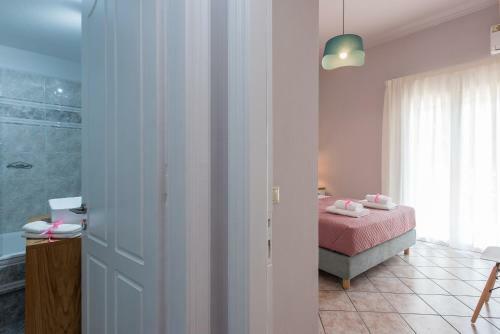 Hermes Gouvia River Luxury Apartment