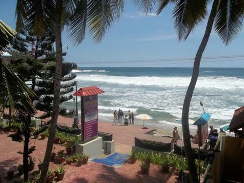 Bed & Breakfast Pappukutty Beach Resort