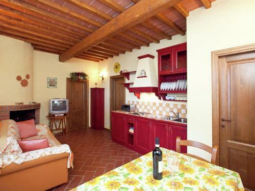 Lodge Holiday Home Clemacine Loro Ciuffenna