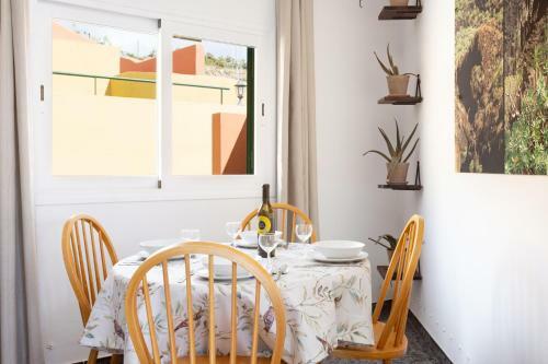 House Maye, With Terrace, Parking, Views And Bbq
