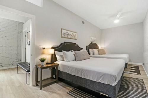 Apartamento Wonderful 2br River North Apt Close To Restaurants