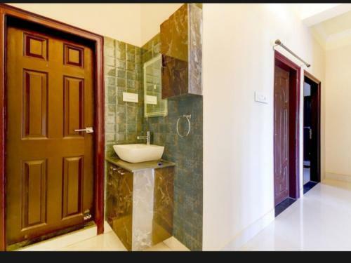 Hotel Oyo 86019 Capital Homestay