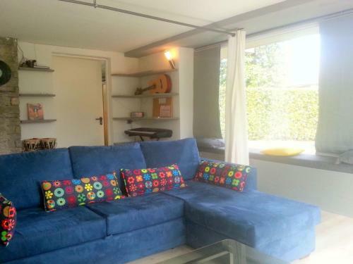 Magnificent Holiday Home In Lesa Near Lake