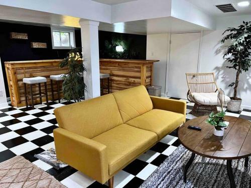 Spacious Home In Speedway Near Downtown