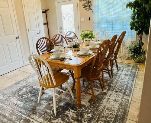 Game Room Sleeps 8 Waterfront Community