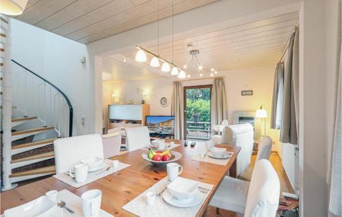 Awesome Home In Kirchheim W/ Sauna And 4 Bedrooms